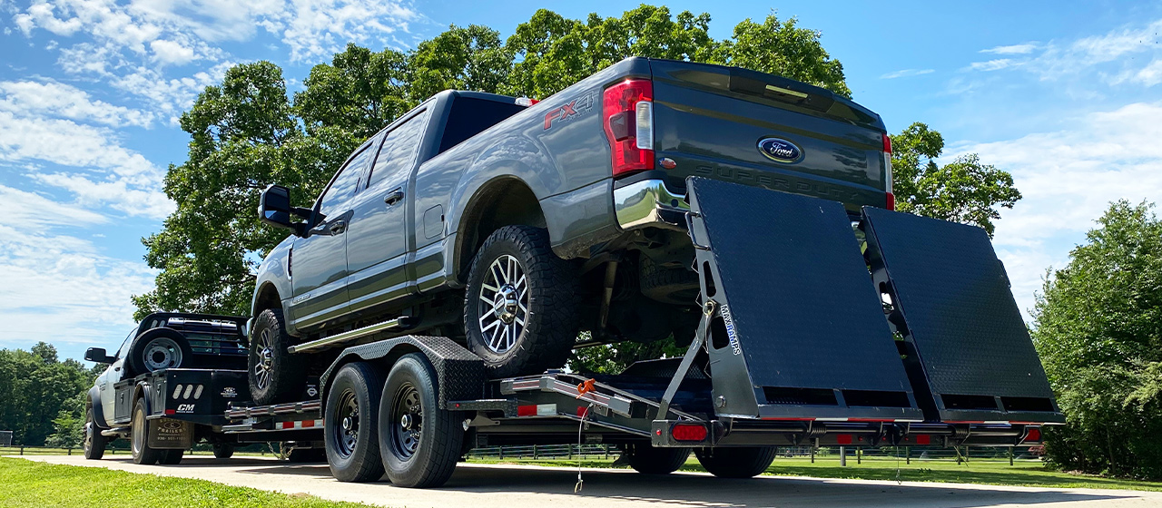 Diamond C LPX Equipment Trailer