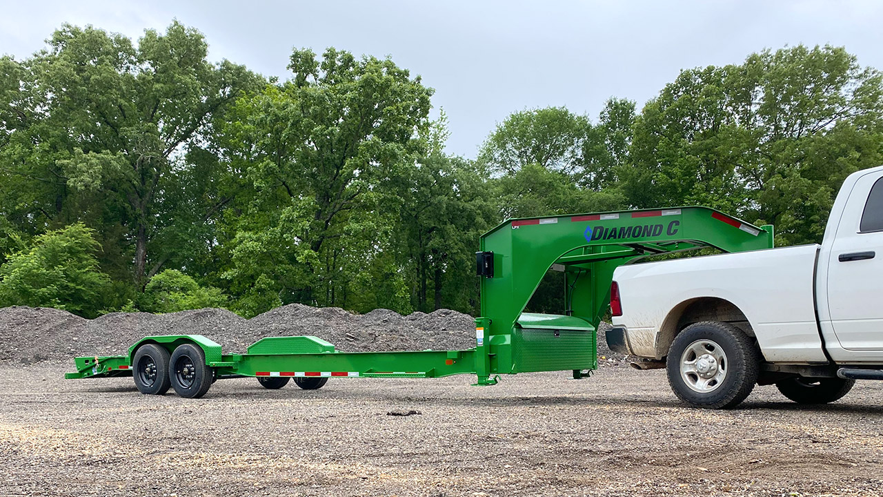 Model LPX equipment trailer with gooseneck package