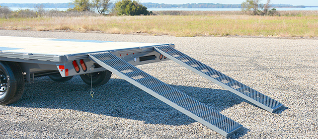 Model GDD deck over trailer with slide-in ramps