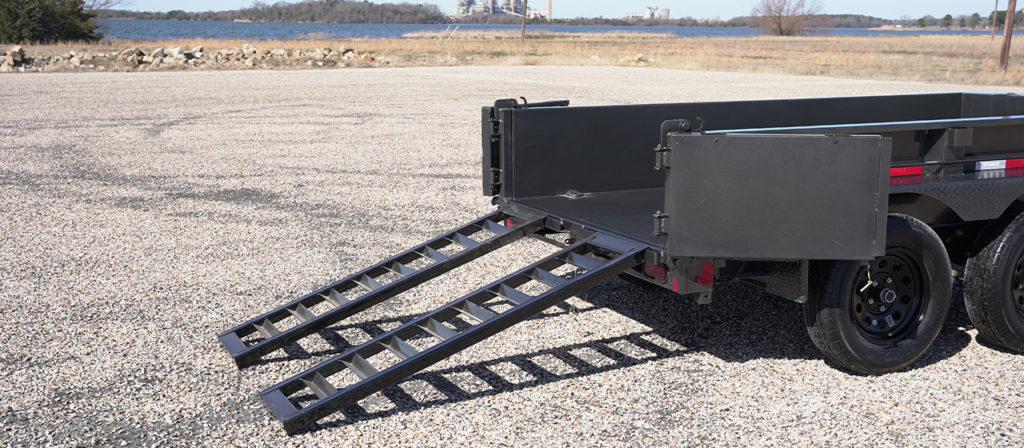 Model GDT dump trailer with rear slide-in ramps