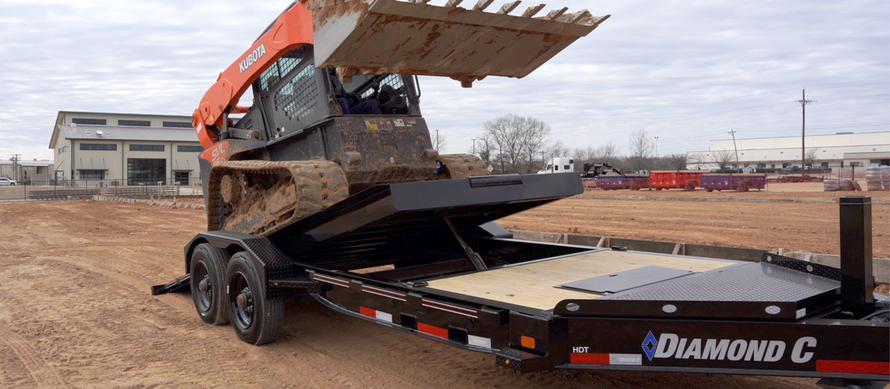 Model HDT Tilt Trailer Loading
