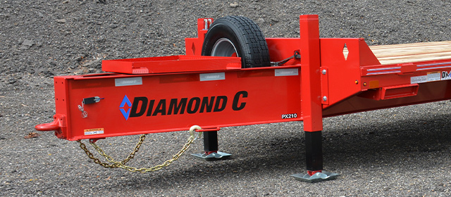 PX210 trailer pintle hitch with hydraulic jacks