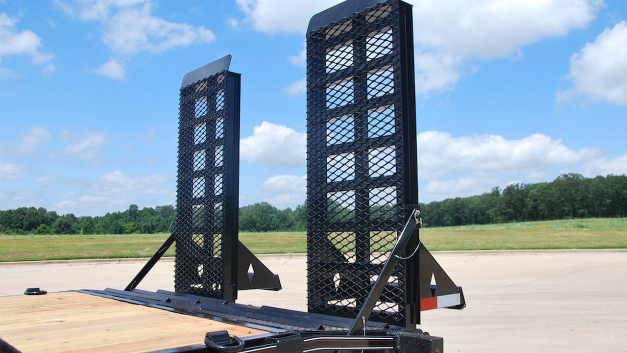 FlipKnee Ramps Loading Options Diamond C Trailers