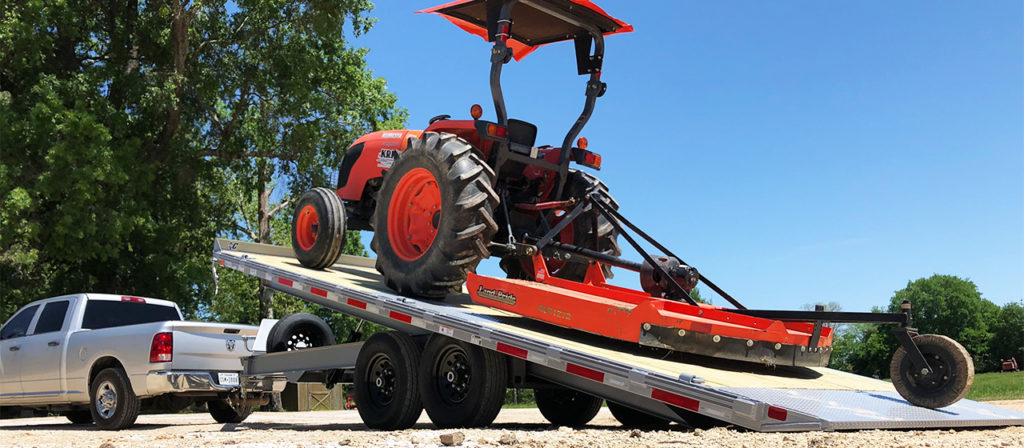 Diamond C DET Deck-Over Tilt Equipment Trailer