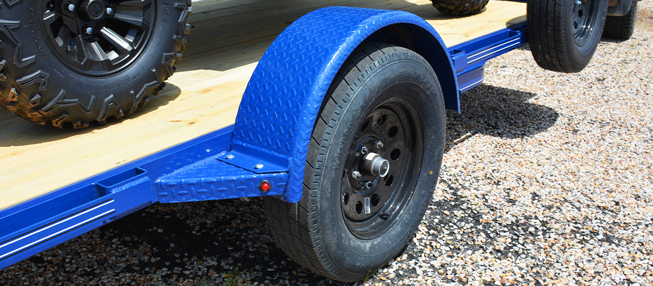 Fenders Tires & Wheels Diamond C Trailers