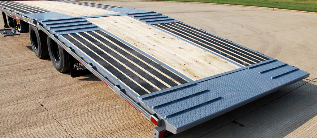FMAX gooseneck trailer with blackwood lumber outer flooring