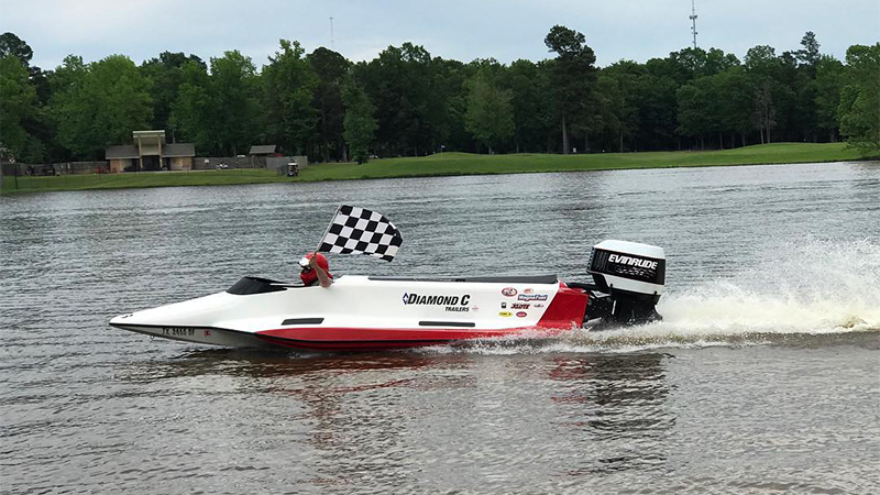 Quake on Town Lake Boat