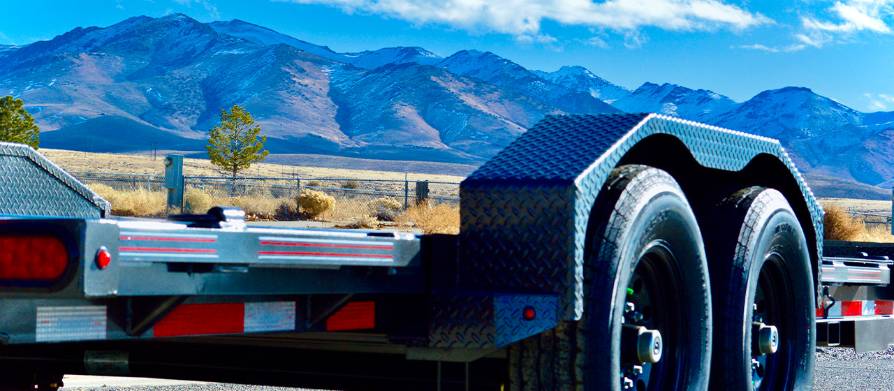 Fenders Tires & Wheels Diamond C Trailers