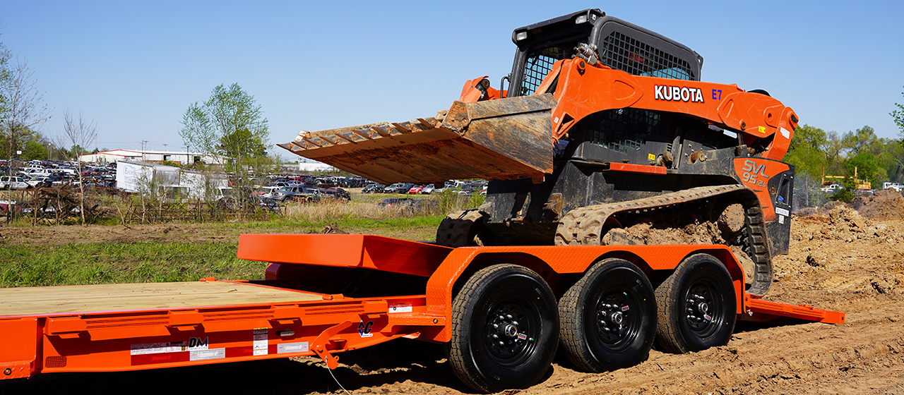 Model HDT Tilt Equipment Trailer