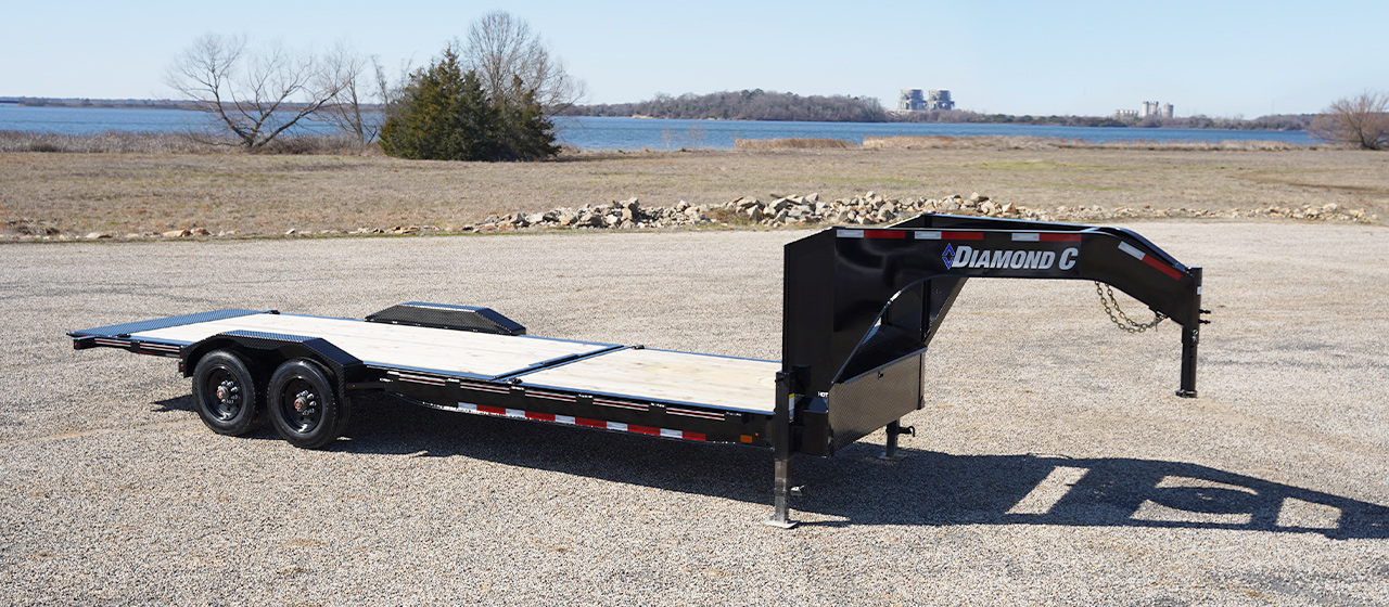 Model HDT Tilt Equipment Trailer