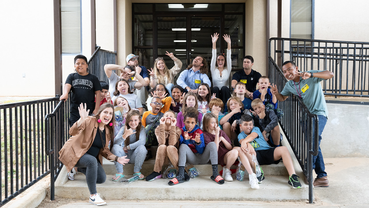 Diamond C's Marketing team & Chapel Hill 5th graders posing for a picture