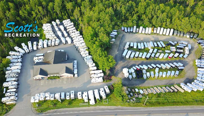 The dealership lot of Scott's Recreation Hermon location